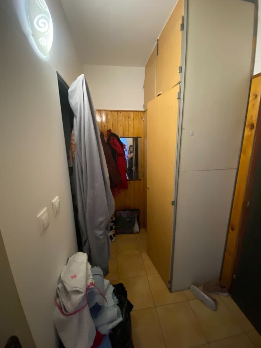 Predaj bytu 1-izbový 35 m², Jefremovská, Liptovský Mikuláš, Žilinský kraj Predaj bytu 1-izbový 35 m², Jefremovská, Liptovský Mikuláš, Žilinský kraj