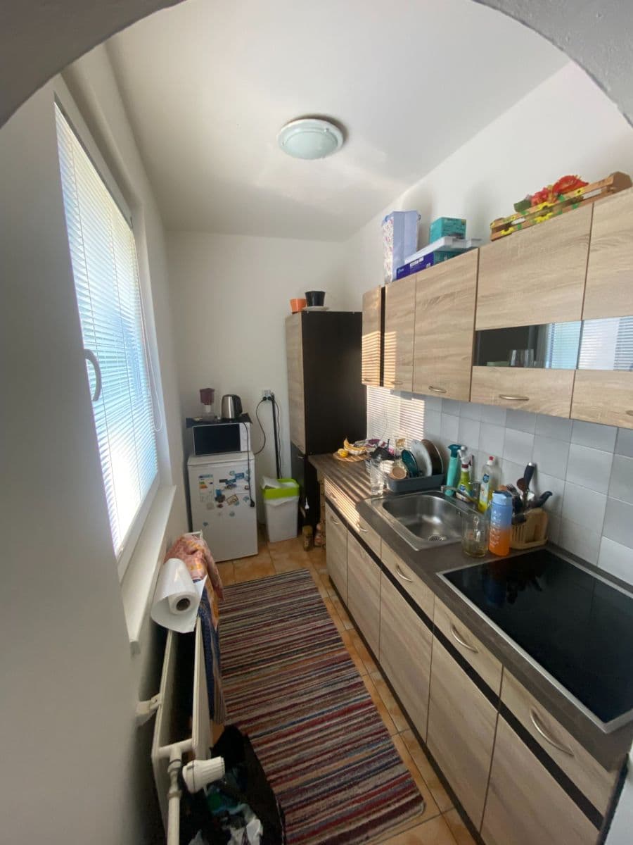 Predaj bytu 1-izbový 35 m², Jefremovská, Liptovský Mikuláš, Žilinský kraj Predaj bytu 1-izbový 35 m², Jefremovská, Liptovský Mikuláš, Žilinský kraj
