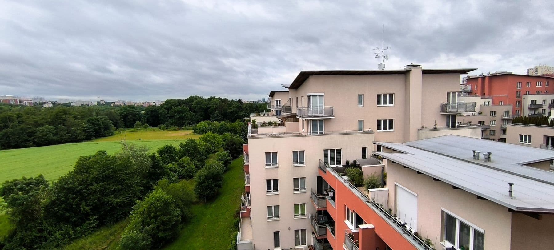 Prenájom bytu 2-izbový 47 m², Mattioliho, Praha, Praha Prenájom bytu 2-izbový 47 m², Mattioliho, Praha, Praha