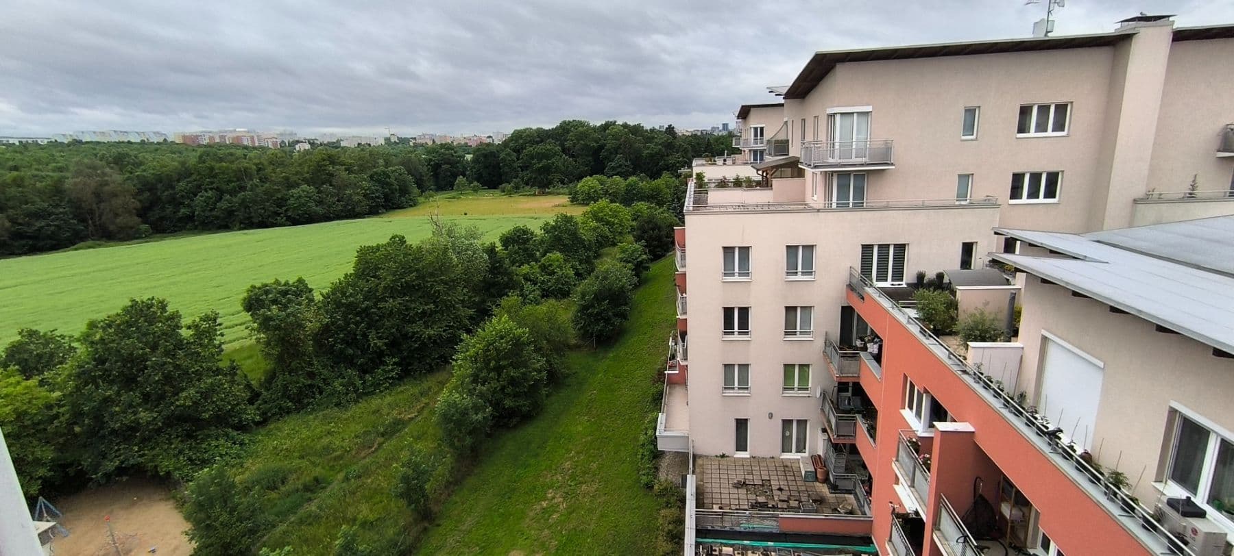 Prenájom bytu 2-izbový 47 m², Mattioliho, Praha, Praha Prenájom bytu 2-izbový 47 m², Mattioliho, Praha, Praha