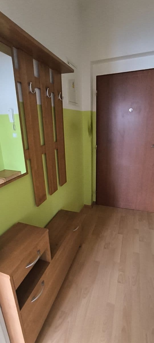 Prenájom bytu 2-izbový 47 m², Mattioliho, Praha, Praha Prenájom bytu 2-izbový 47 m², Mattioliho, Praha, Praha