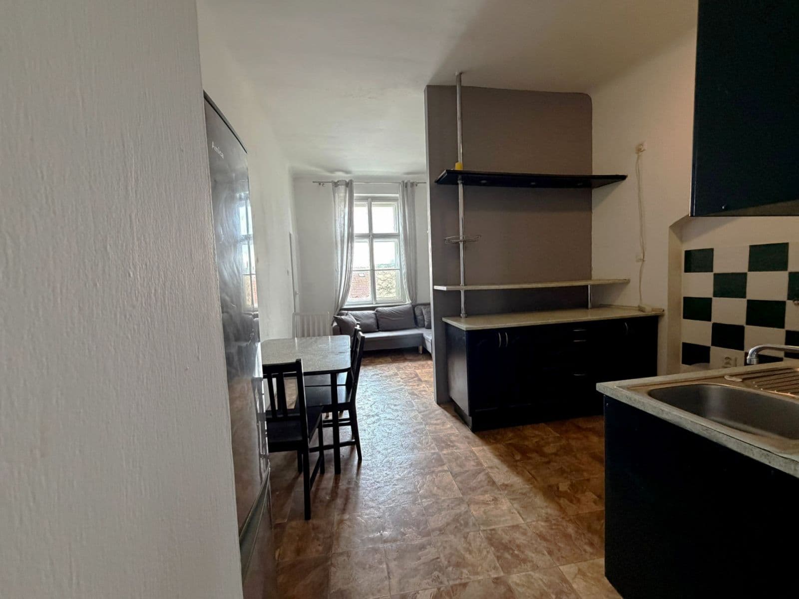 Prenájom bytu 3-izbový 84 m², Krymská, Praha, Praha Prenájom bytu 3-izbový 84 m², Krymská, Praha, Praha