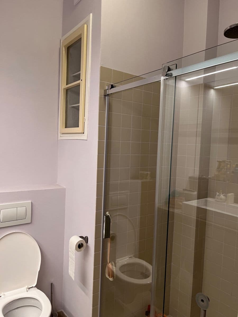 Prenájom bytu 2-izbový 43 m², Plzeňská, Praha, Praha Prenájom bytu 2-izbový 43 m², Plzeňská, Praha, Praha