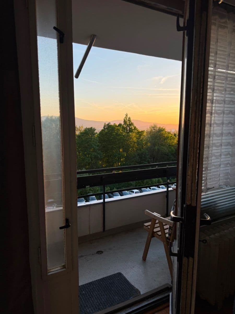Prenájom bytu 1-izbový 29 m², Sosnová, Liberec, Liberecký kraj Prenájom bytu 1-izbový 29 m², Sosnová, Liberec, Liberecký kraj