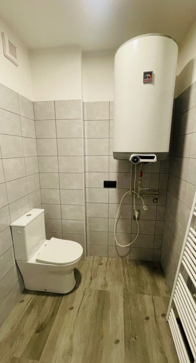 Prenájom bytu 2-izbový 63 m², Komenského, Písek, Jihočeský kraj Prenájom bytu 2-izbový 63 m², Komenského, Písek, Jihočeský kraj