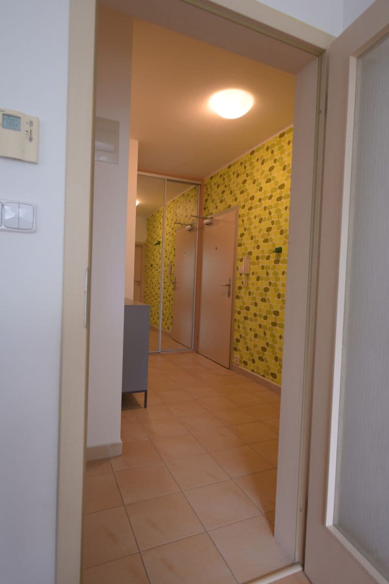 Prenájom bytu 2-izbový 55 m², náměstí Přátelství, Praha, Praha Prenájom bytu 2-izbový 55 m², náměstí Přátelství, Praha, Praha