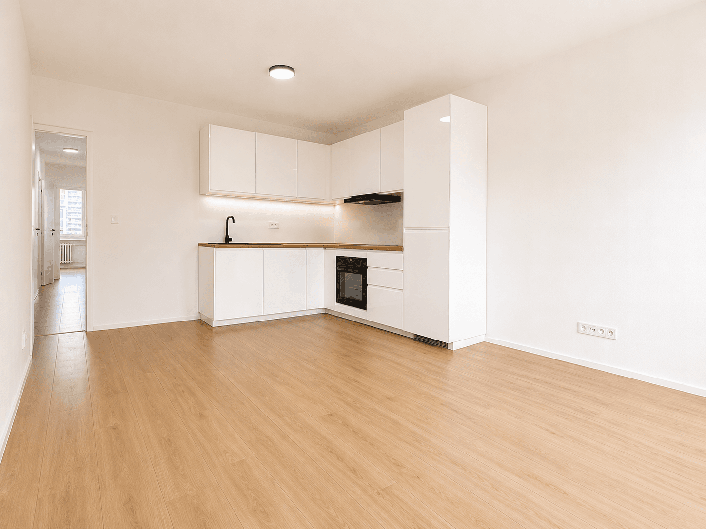 Predaj bytu 4-izbový 79 m², Vratislavská, Praha, Praha Predaj bytu 4-izbový 79 m², Vratislavská, Praha, Praha