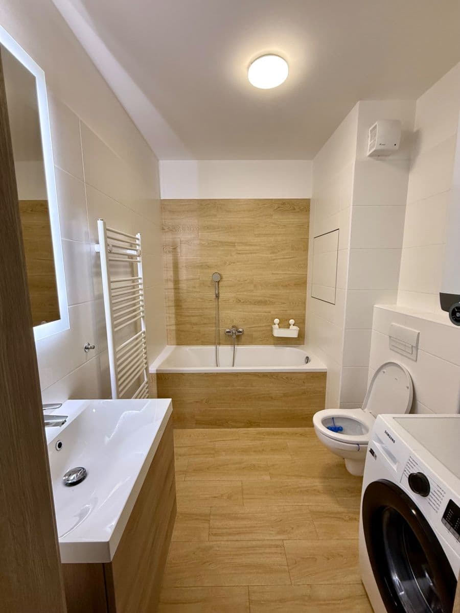 Predaj bytu 2-izbový 60 m², Benátky nad Jizerou, Středočeský kraj Predaj bytu 2-izbový 60 m², Benátky nad Jizerou, Středočeský kraj