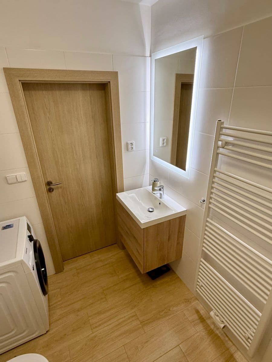 Predaj bytu 2-izbový 60 m², Benátky nad Jizerou, Středočeský kraj Predaj bytu 2-izbový 60 m², Benátky nad Jizerou, Středočeský kraj