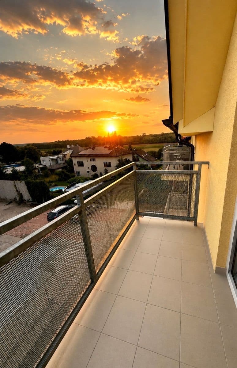 Predaj bytu 2-izbový 60 m², Benátky nad Jizerou, Středočeský kraj Predaj bytu 2-izbový 60 m², Benátky nad Jizerou, Středočeský kraj