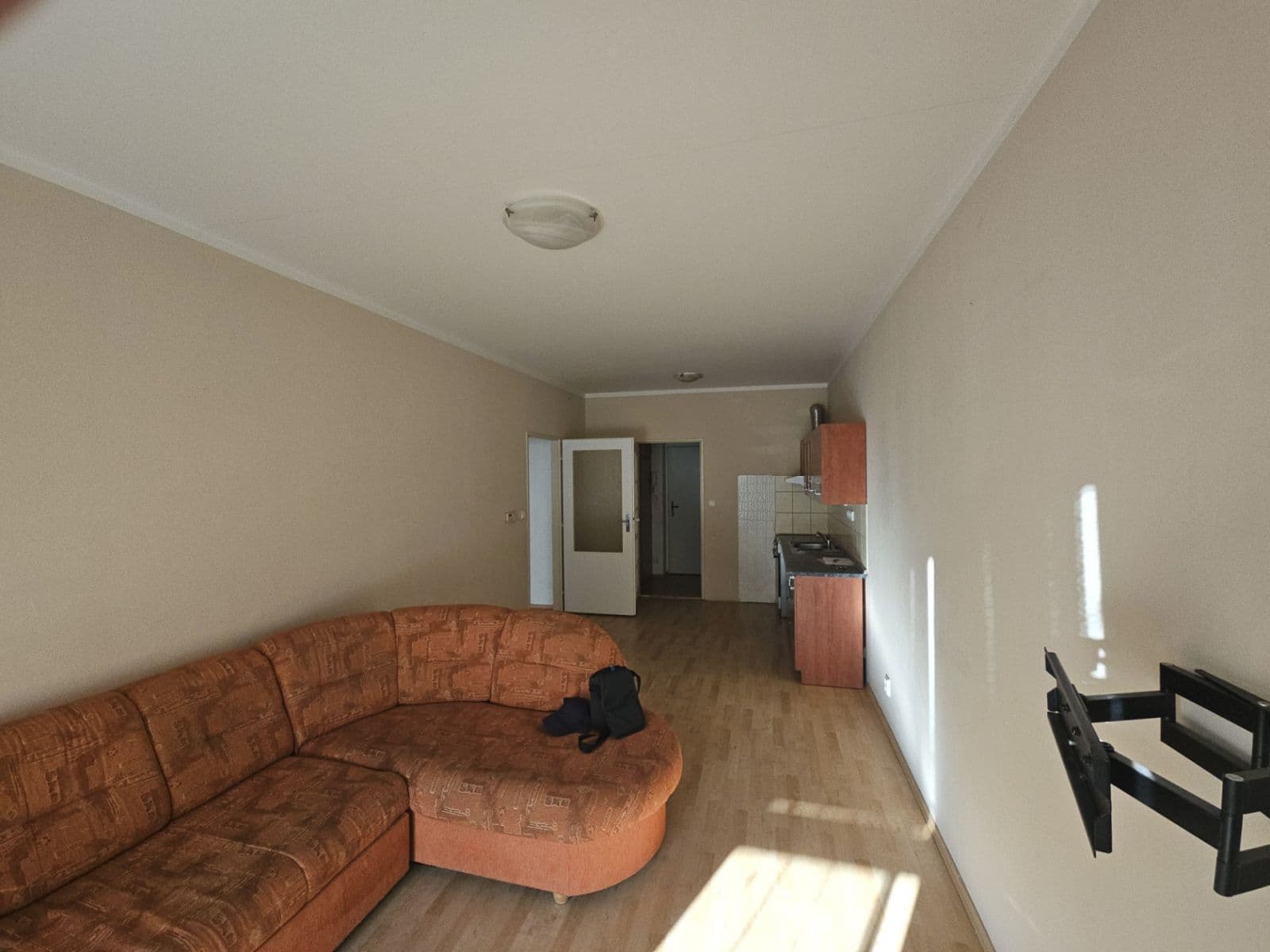 Prenájom bytu 2-izbový 55 m², Volmanova, Čelákovice, Středočeský kraj Prenájom bytu 2-izbový 55 m², Volmanova, Čelákovice, Středočeský kraj