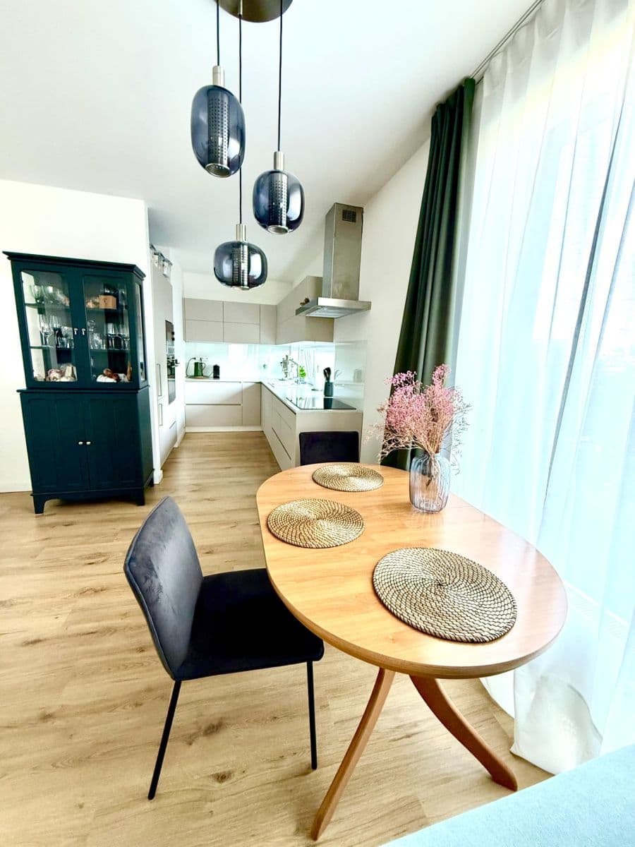 Predaj bytu 2-izbový 58 m², Lederova, Roztoky, Středočeský kraj Predaj bytu 2-izbový 58 m², Lederova, Roztoky, Středočeský kraj