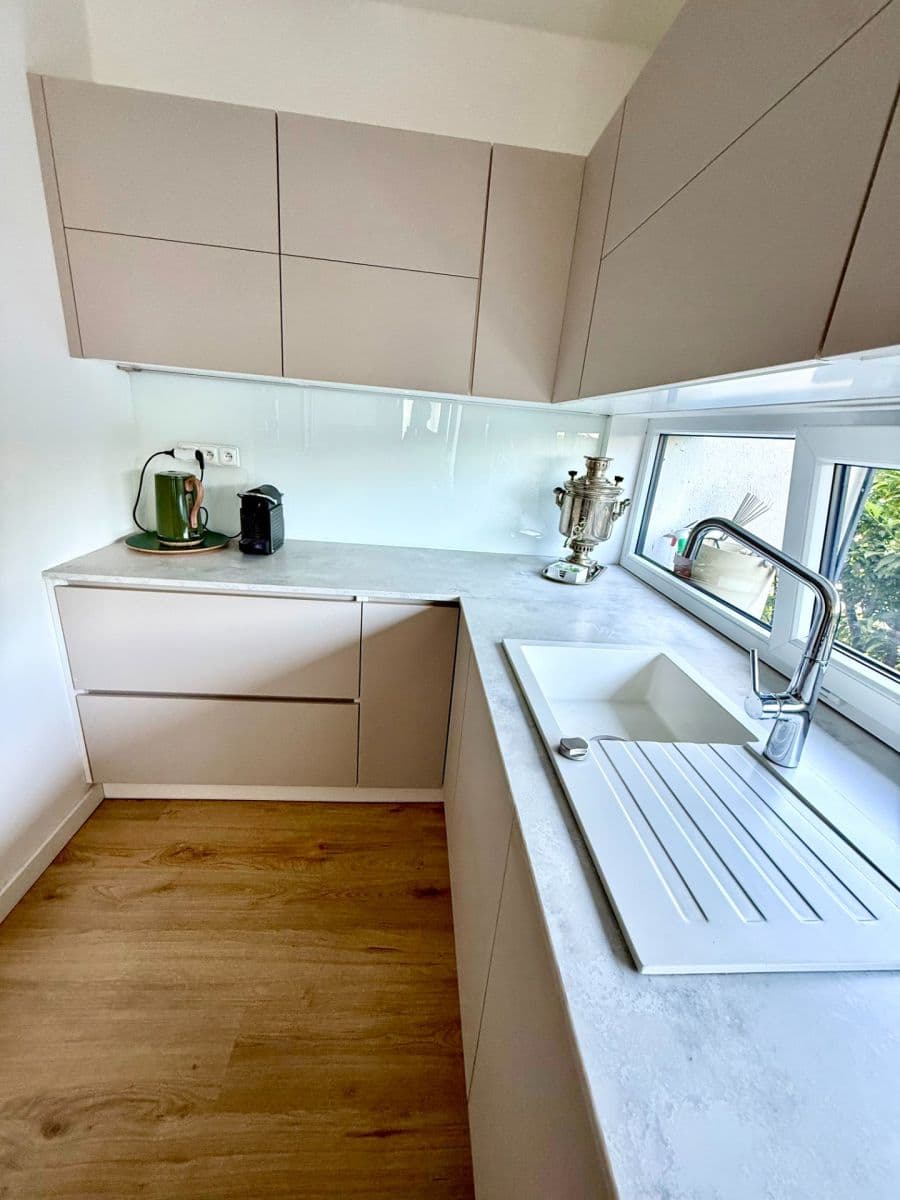 Predaj bytu 2-izbový 58 m², Lederova, Roztoky, Středočeský kraj Predaj bytu 2-izbový 58 m², Lederova, Roztoky, Středočeský kraj
