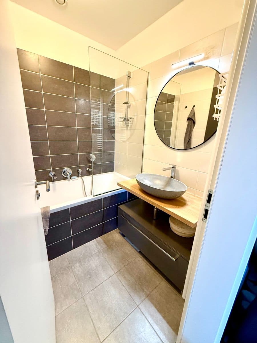 Predaj bytu 2-izbový 58 m², Lederova, Roztoky, Středočeský kraj Predaj bytu 2-izbový 58 m², Lederova, Roztoky, Středočeský kraj