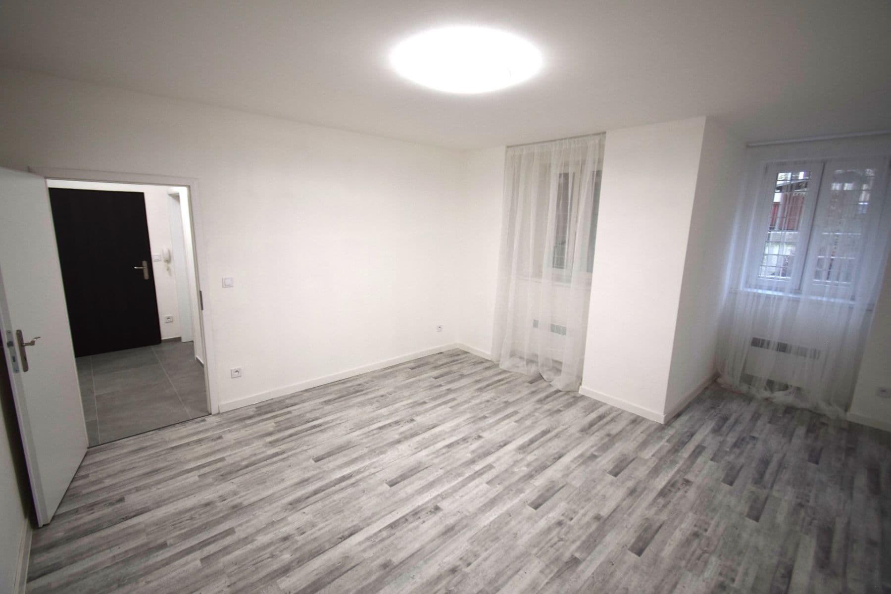 Predaj bytu 2-izbový 47 m², U Družstva Ideál, Praha, Praha Predaj bytu 2-izbový 47 m², U Družstva Ideál, Praha, Praha