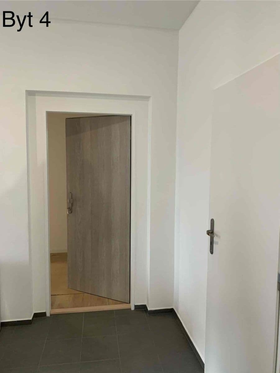 Prenájom bytu 2-izbový 50 m², Pod Kovárnami, Příbram, Středočeský kraj Prenájom bytu 2-izbový 50 m², Pod Kovárnami, Příbram, Středočeský kraj