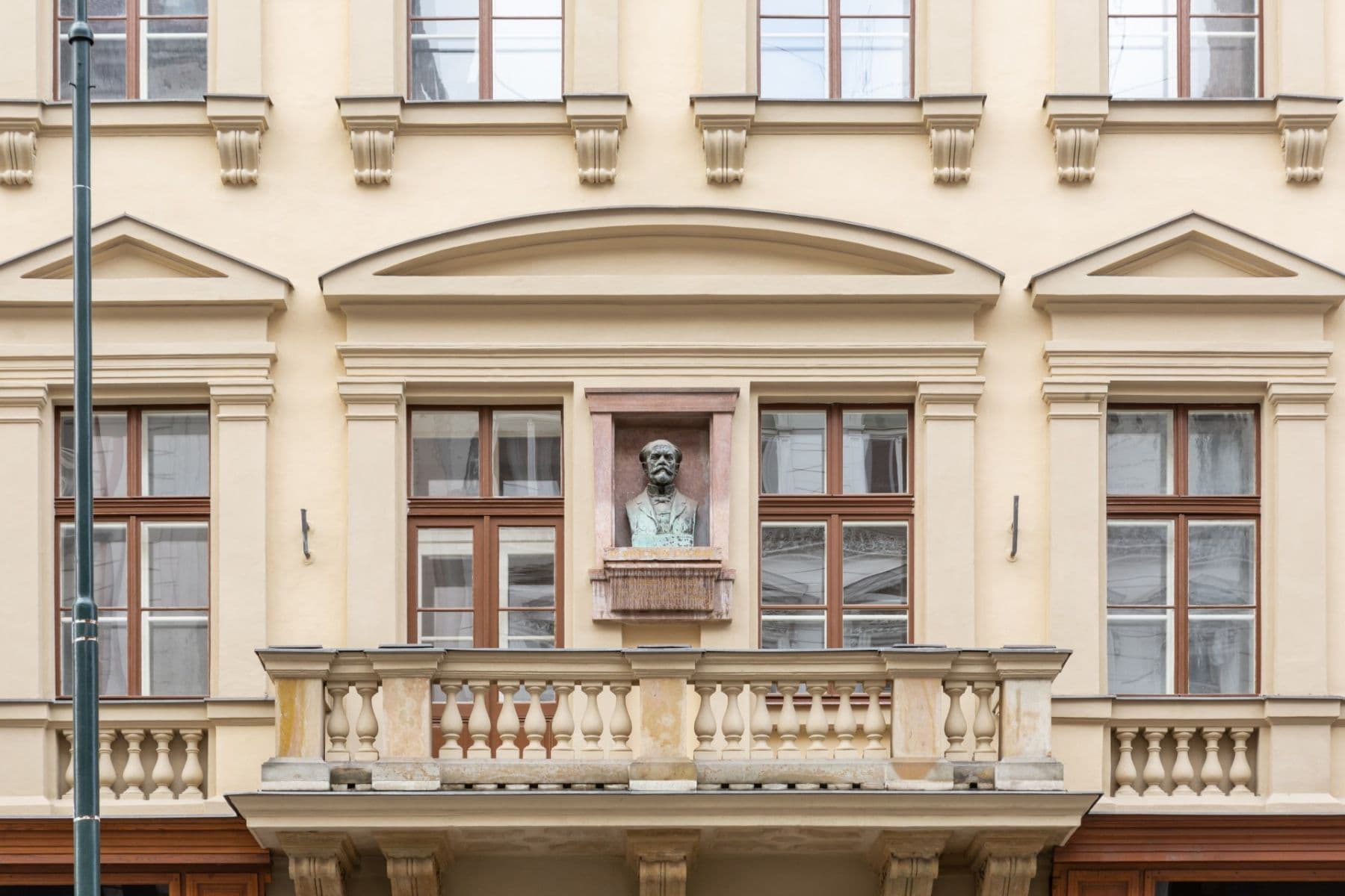 Predaj bytu 1-izbový 38 m², Žitná, Praha, Praha Predaj bytu 1-izbový 38 m², Žitná, Praha, Praha