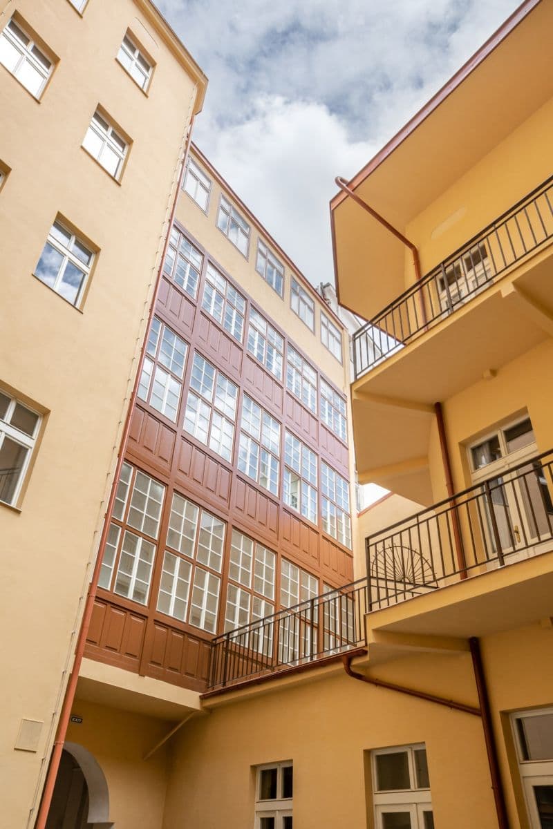 Predaj bytu 1-izbový 38 m², Žitná, Praha, Praha Predaj bytu 1-izbový 38 m², Žitná, Praha, Praha