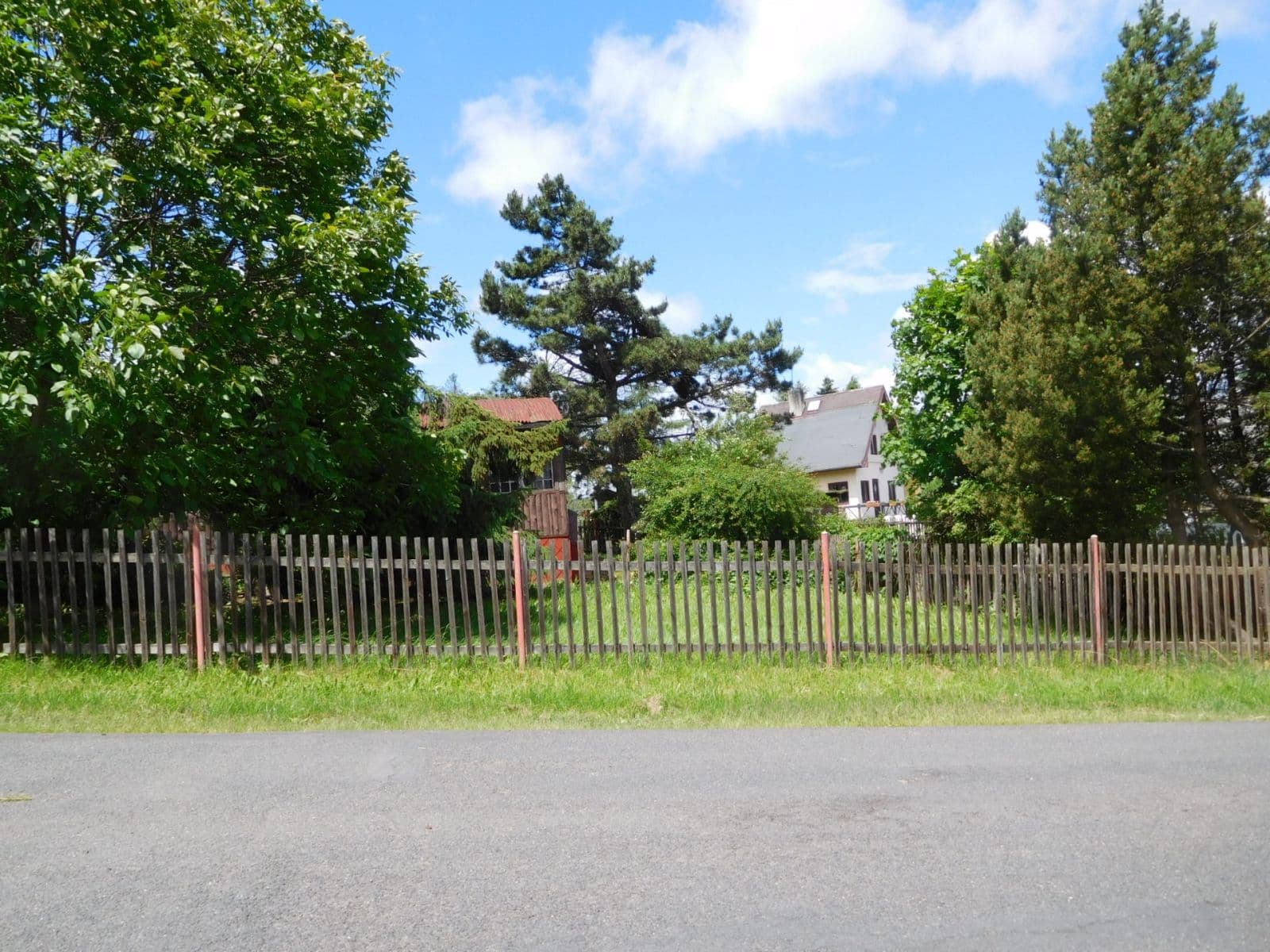 Predaj rekreačného objektu 61 m², pozemek 583 m², Křimov, Ústecký kraj Predaj rekreačného objektu 61 m², pozemek 583 m², Křimov, Ústecký kraj