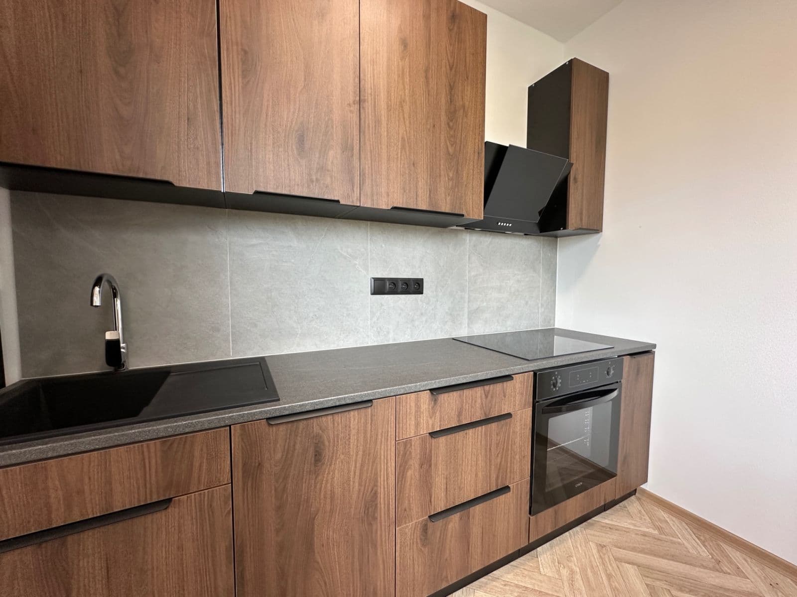 Prenájom bytu 2-izbový 56 m², Sídliště Pražská, Havlíčkův Brod, Kraj Vysočina Prenájom bytu 2-izbový 56 m², Sídliště Pražská, Havlíčkův Brod, Kraj Vysočina