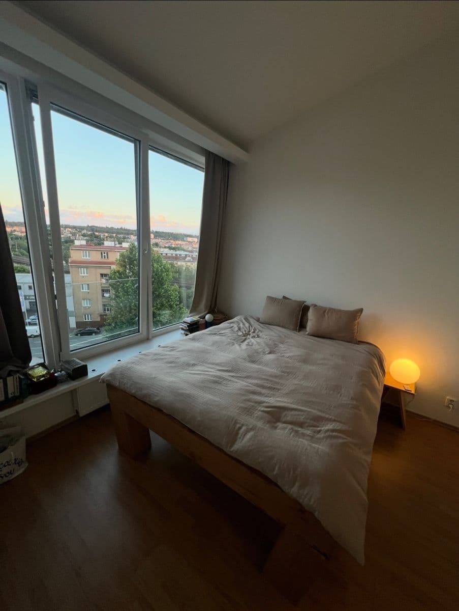 Prenájom bytu 2-izbový 62 m², Braunerova, Praha, Praha Prenájom bytu 2-izbový 62 m², Braunerova, Praha, Praha