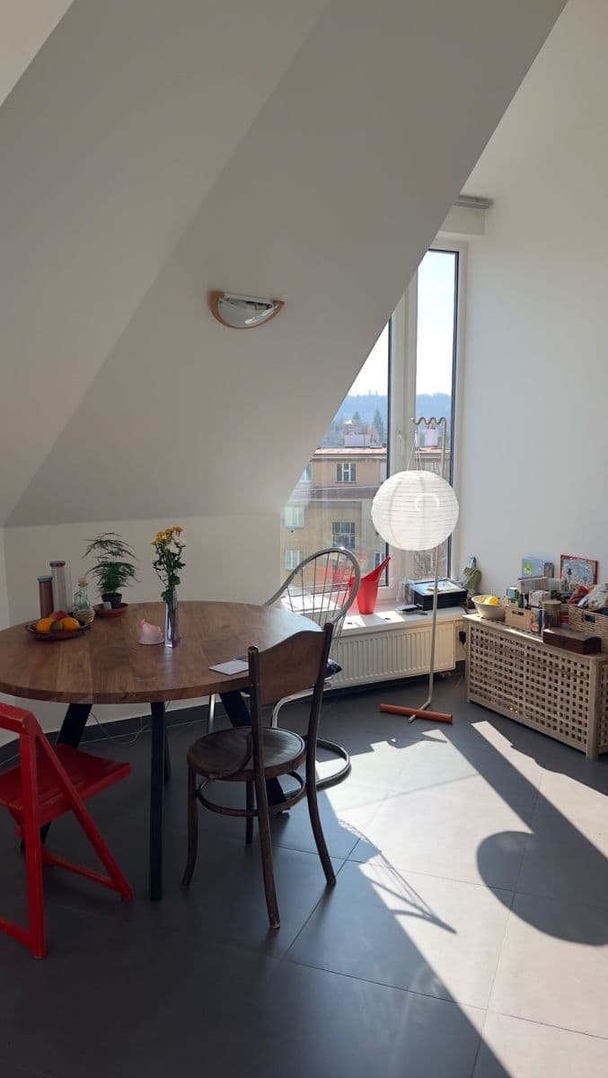 Prenájom bytu 2-izbový 62 m², Braunerova, Praha, Praha Prenájom bytu 2-izbový 62 m², Braunerova, Praha, Praha