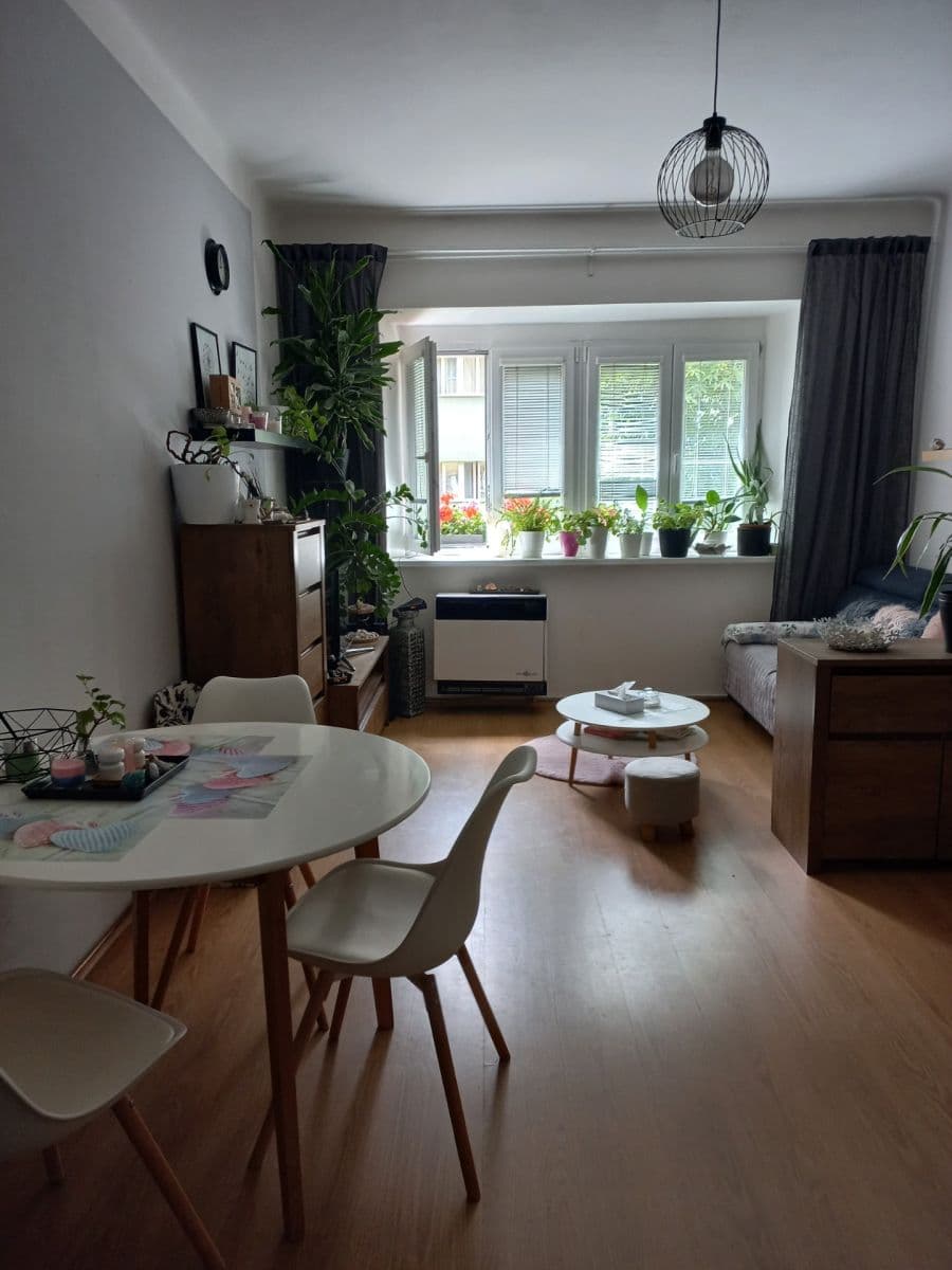 Predaj bytu 2-izbový 46 m², Hartigova, Praha, Praha Predaj bytu 2-izbový 46 m², Hartigova, Praha, Praha
