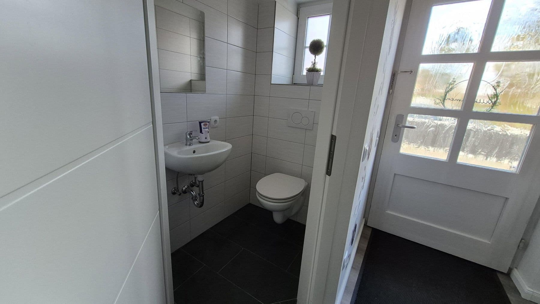 Predaj domu 115 m², pozemek 251 m², Uetersen, Šlezvicko-Holštajnsko Predaj domu 115 m², pozemek 251 m², Uetersen, Šlezvicko-Holštajnsko