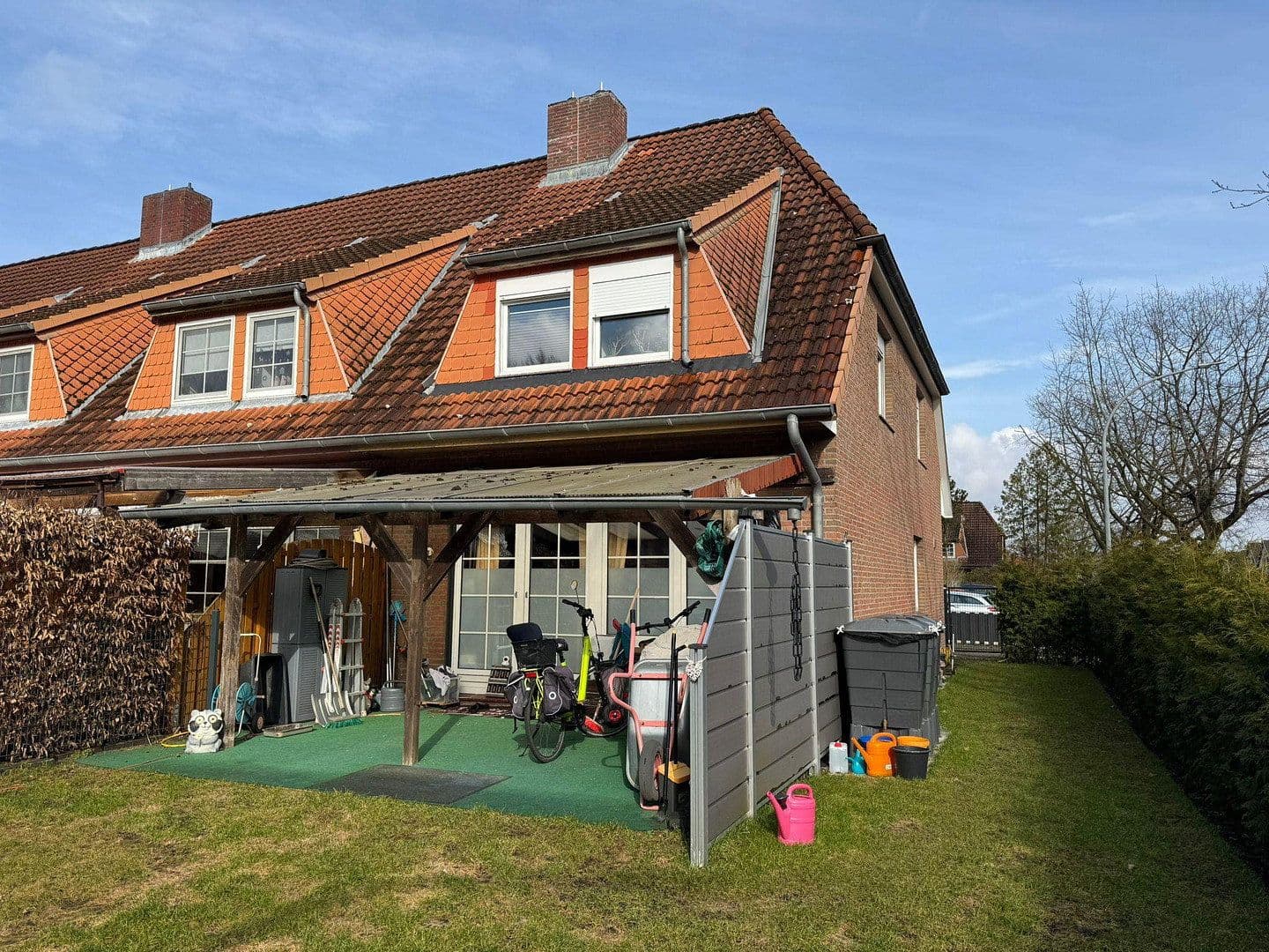 Predaj domu 115 m², pozemek 251 m², Uetersen, Šlezvicko-Holštajnsko Predaj domu 115 m², pozemek 251 m², Uetersen, Šlezvicko-Holštajnsko