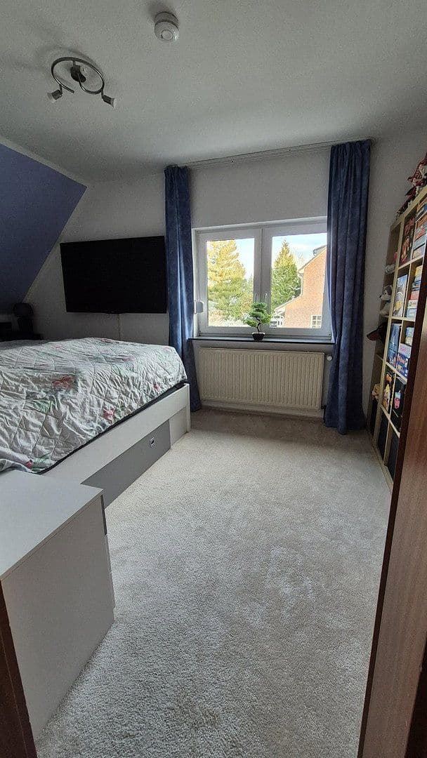 Predaj domu 115 m², pozemek 251 m², Uetersen, Šlezvicko-Holštajnsko Predaj domu 115 m², pozemek 251 m², Uetersen, Šlezvicko-Holštajnsko