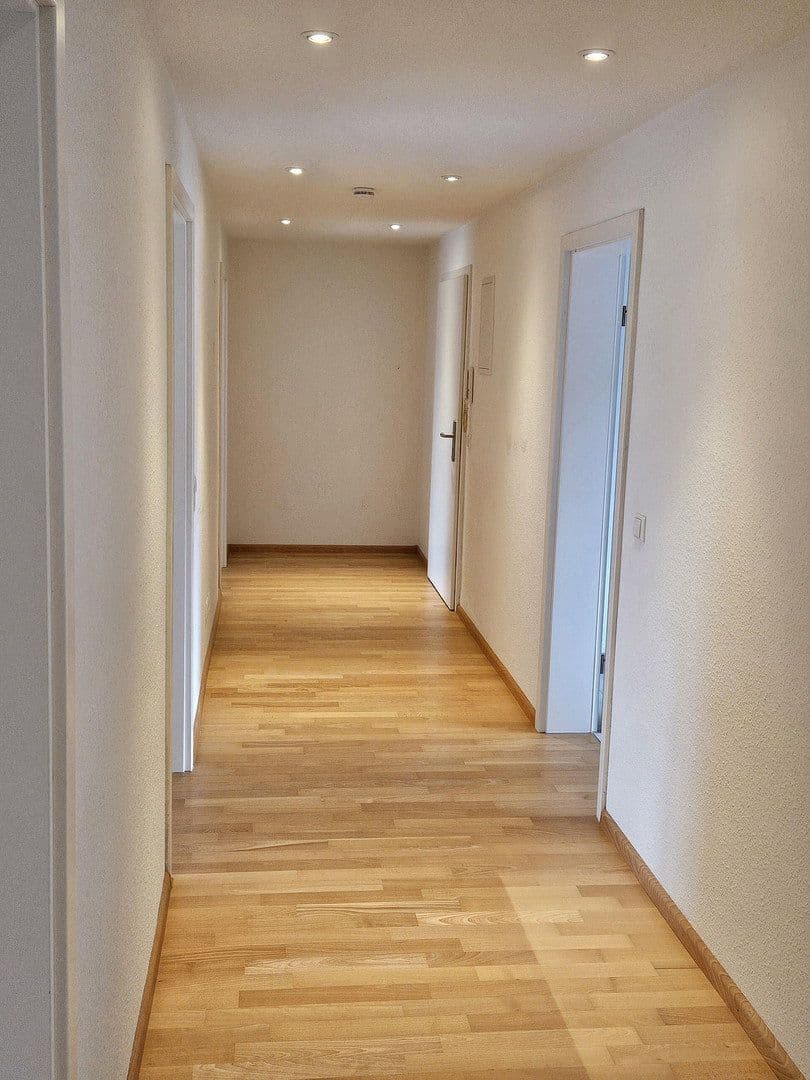 Predaj bytu 3-izbový 93 m², Freiburg, Bádensko-Wurttembersko Predaj bytu 3-izbový 93 m², Freiburg, Bádensko-Wurttembersko