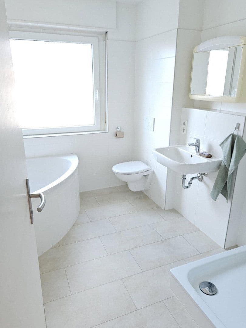 Predaj bytu 3-izbový 93 m², Freiburg, Bádensko-Wurttembersko Predaj bytu 3-izbový 93 m², Freiburg, Bádensko-Wurttembersko