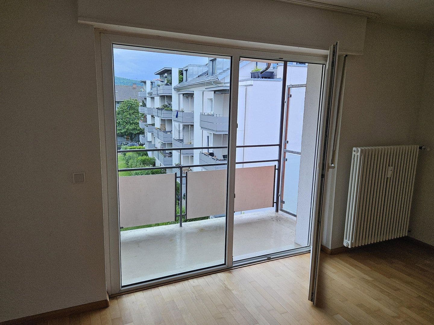 Predaj bytu 3-izbový 93 m², Freiburg, Bádensko-Wurttembersko Predaj bytu 3-izbový 93 m², Freiburg, Bádensko-Wurttembersko