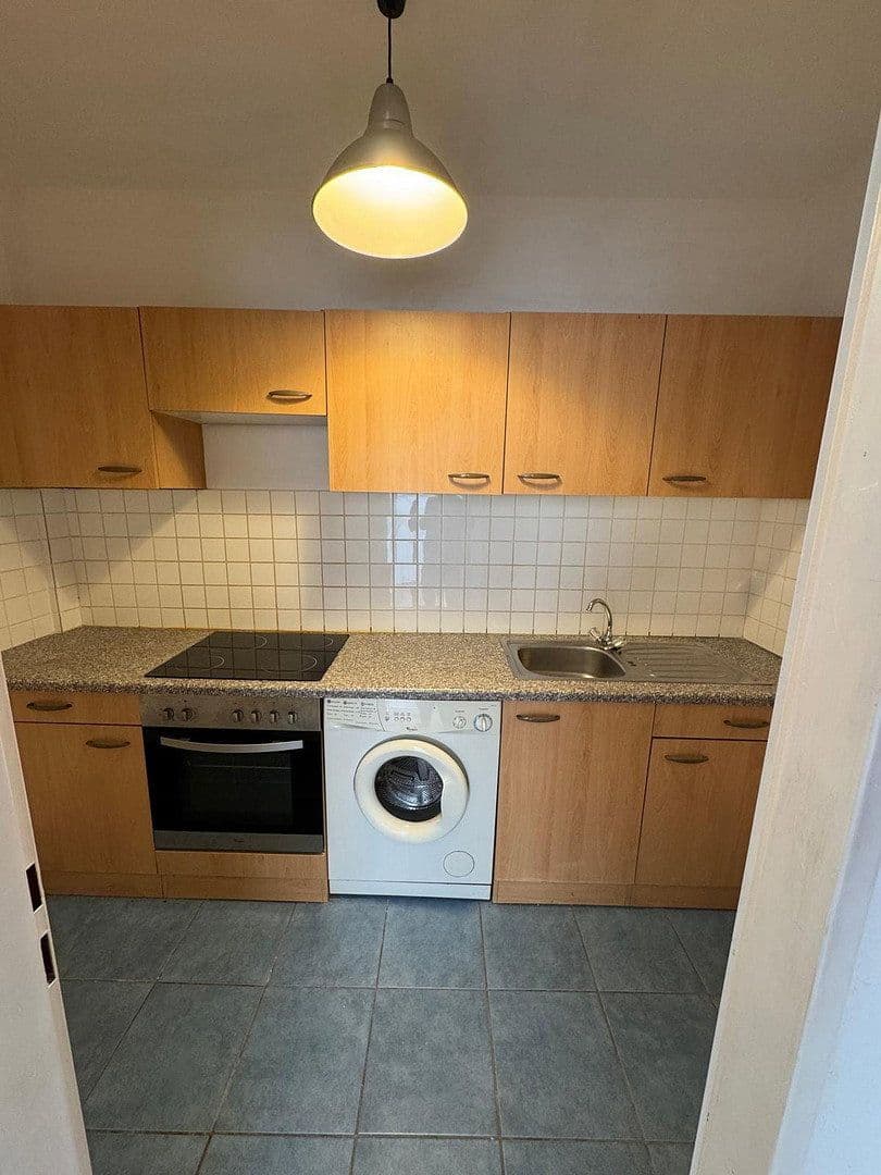 Prenájom bytu 2-izbový 54 m², Odenwaldstraße 11-13, Bensheim, Hesensko Prenájom bytu 2-izbový 54 m², Odenwaldstraße 11-13, Bensheim, Hesensko