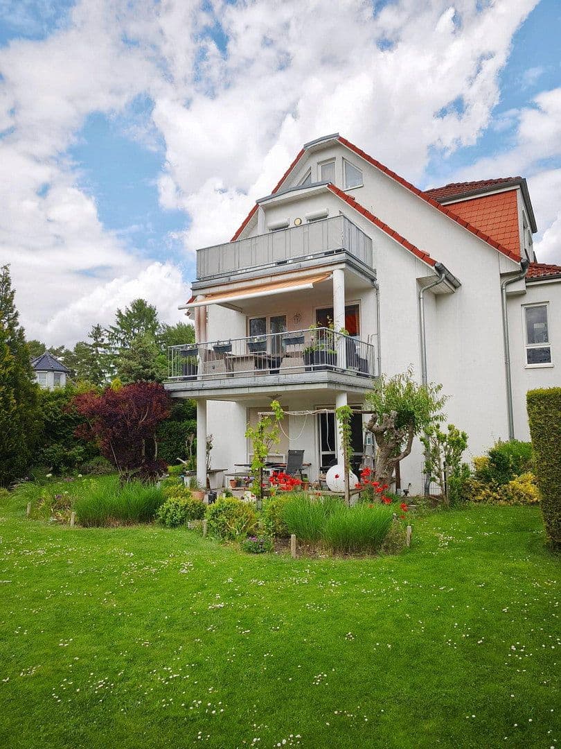 Predaj bytu 2-izbový 82 m², Berlin, Berlín Predaj bytu 2-izbový 82 m², Berlin, Berlín