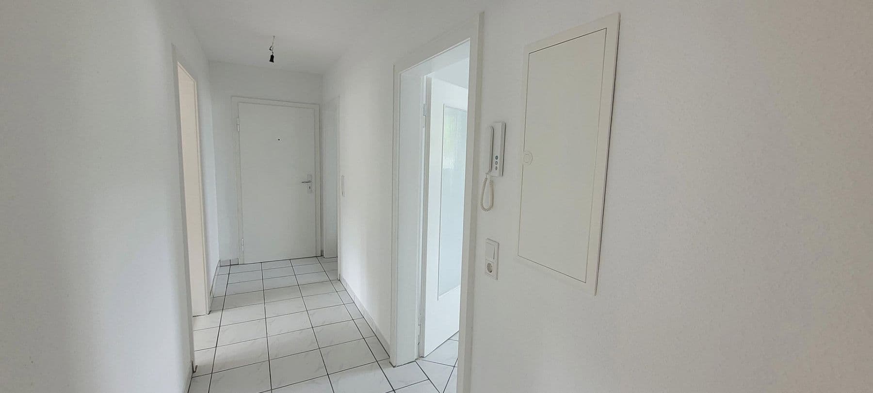 Prenájom bytu 3-izbový 79 m², Am Kriegermal 30, Wuppertal, Severné Porýnie - Westfálsko Prenájom bytu 3-izbový 79 m², Am Kriegermal 30, Wuppertal, Severné Porýnie - Westfálsko