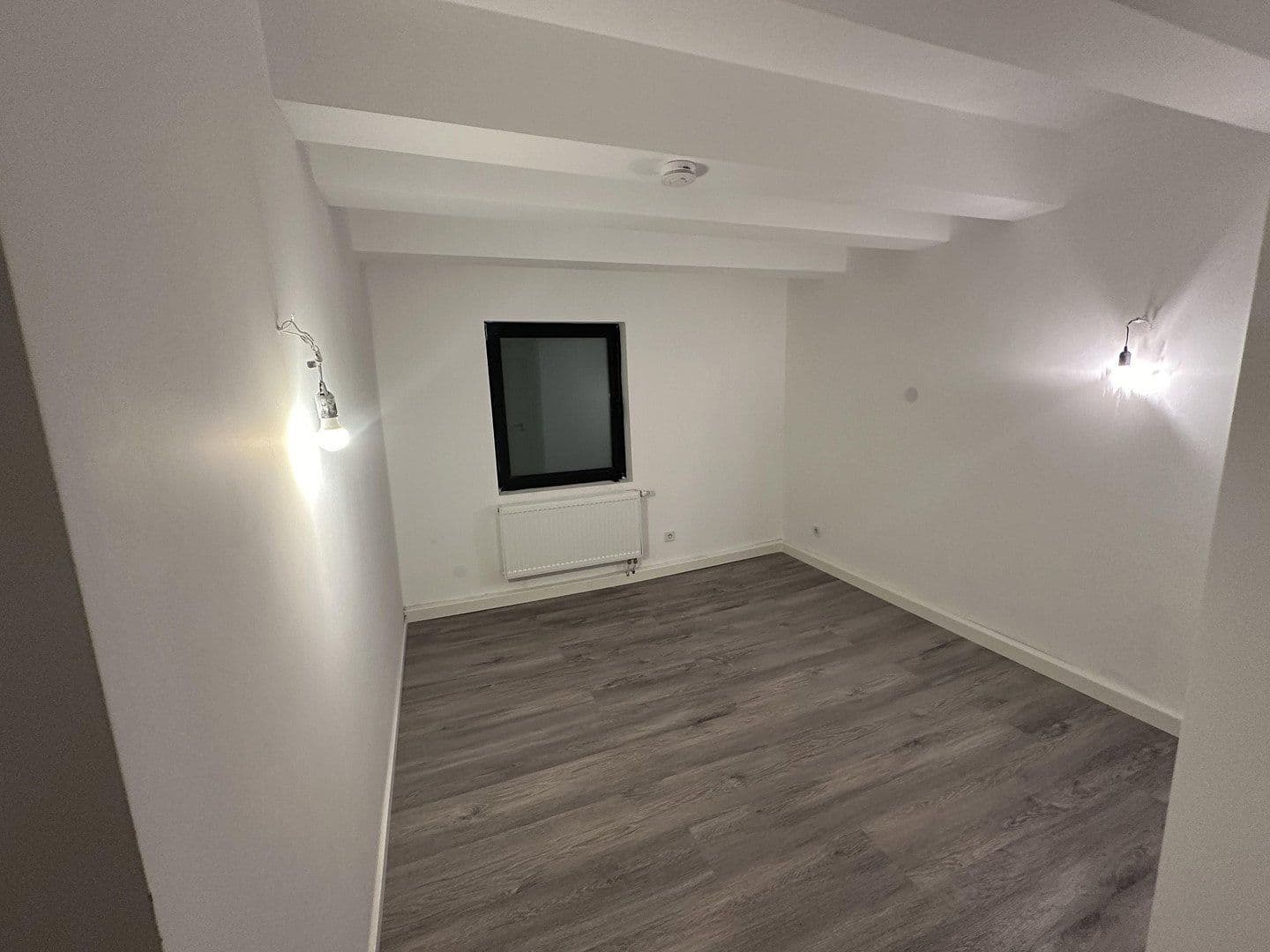Prenájom rekreačného objektu 650 m², Eckenhagener str 45, Reichshof, Severné Porýnie - Westfálsko Prenájom rekreačného objektu 650 m², Eckenhagener str 45, Reichshof, Severné Porýnie - Westfálsko