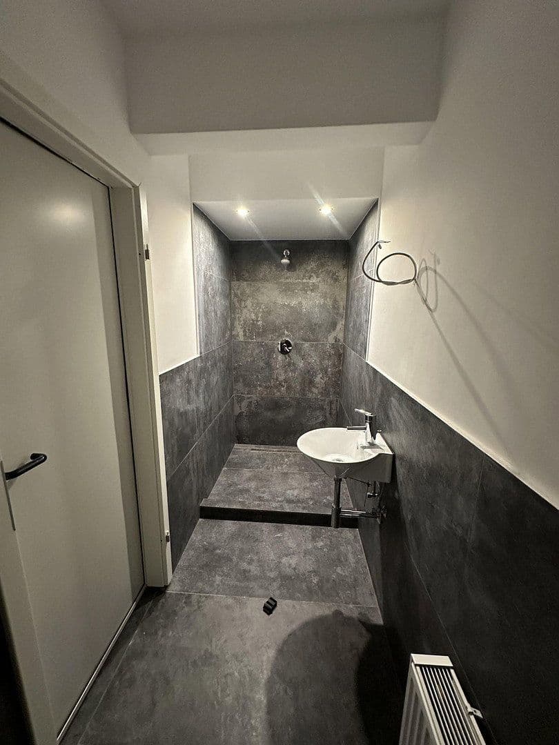 Prenájom rekreačného objektu 650 m², Eckenhagener str 45, Reichshof, Severné Porýnie - Westfálsko Prenájom rekreačného objektu 650 m², Eckenhagener str 45, Reichshof, Severné Porýnie - Westfálsko