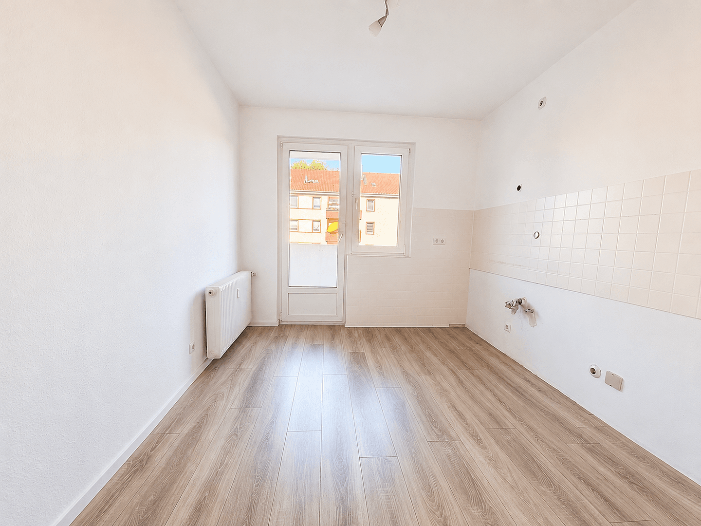 Prenájom bytu 2-izbový 59 m², Waldecker Str. 9, Duisburg, Severné Porýnie - Westfálsko Prenájom bytu 2-izbový 59 m², Waldecker Str. 9, Duisburg, Severné Porýnie - Westfálsko