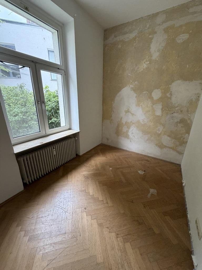 Prenájom bytu 5-izbový 151 m², Volksgartenstraße 17, Köln, Severné Porýnie - Westfálsko Prenájom bytu 5-izbový 151 m², Volksgartenstraße 17, Köln, Severné Porýnie - Westfálsko