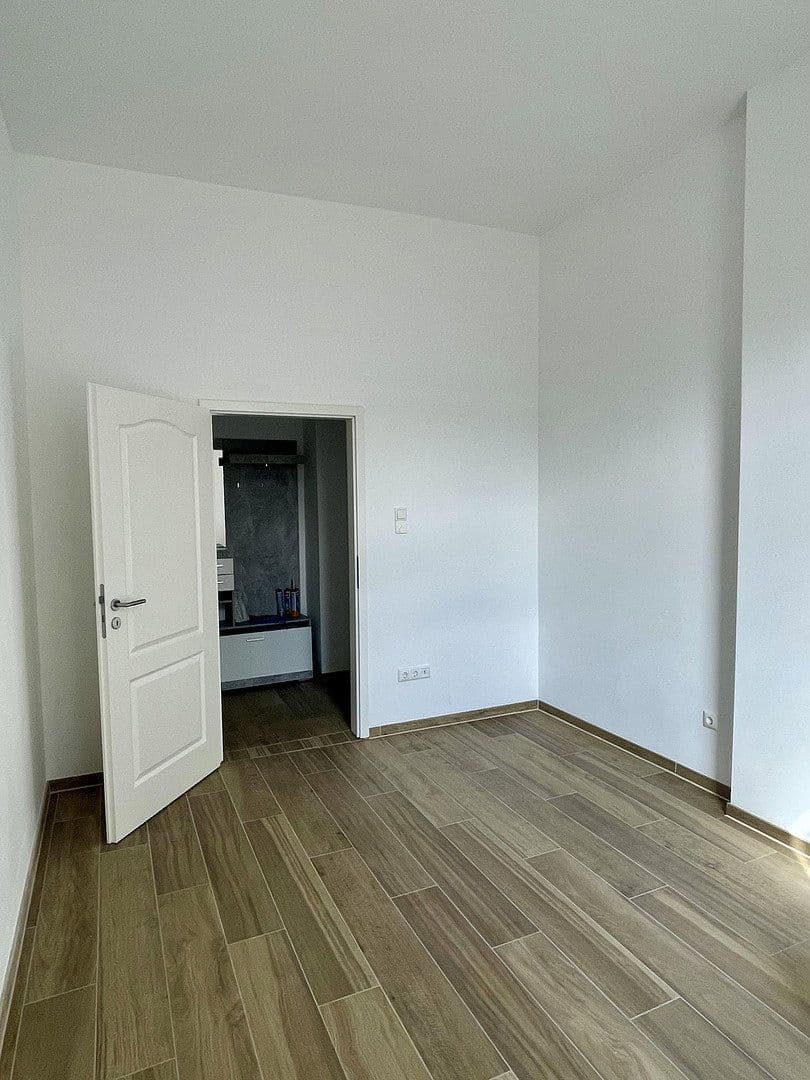 Prenájom bytu 3-izbový 90 m², Aachen, Severné Porýnie - Westfálsko Prenájom bytu 3-izbový 90 m², Aachen, Severné Porýnie - Westfálsko