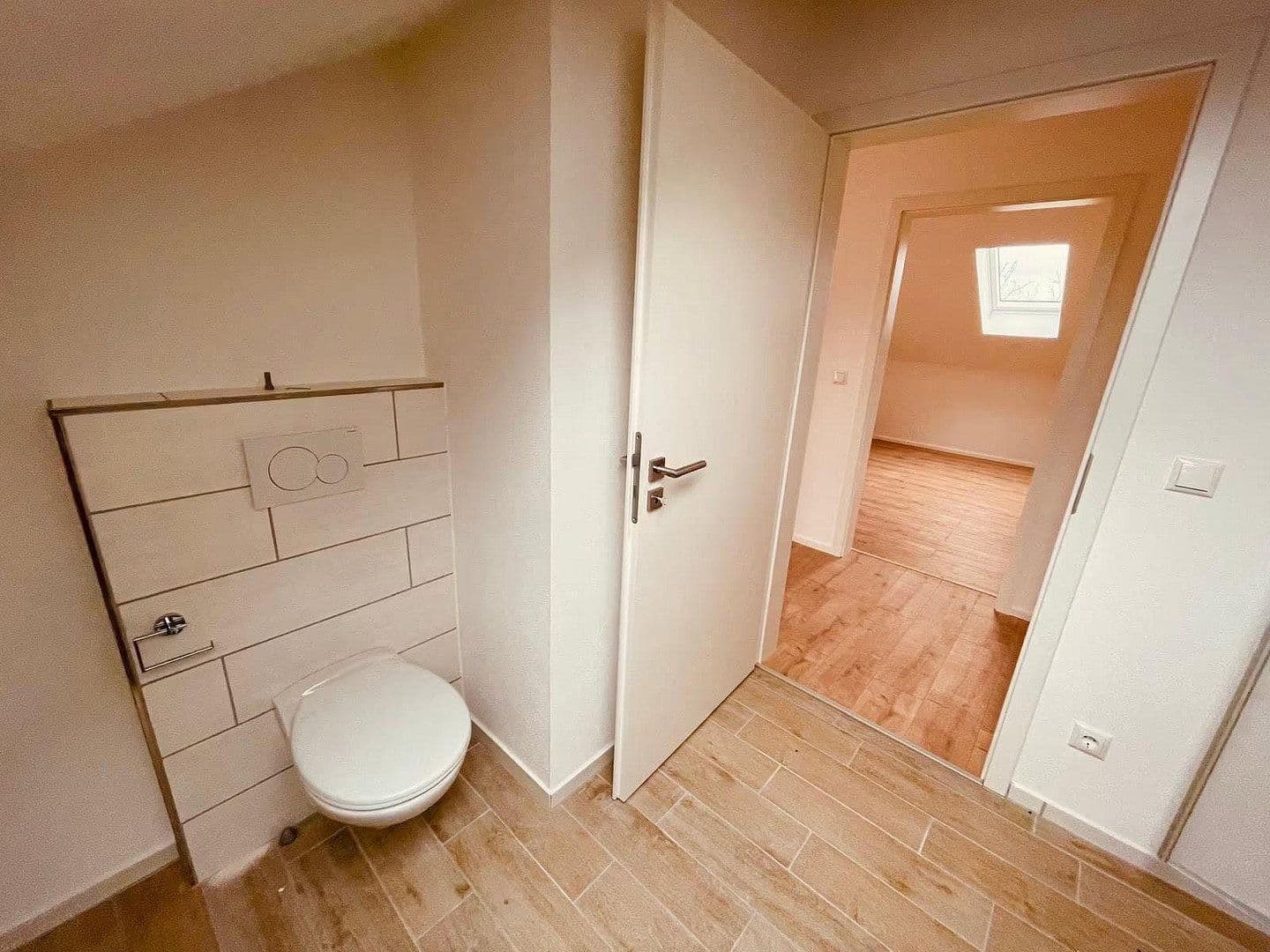 Prenájom bytu 3-izbový 75 m², Maxhütte-Haidhof, Bavorsko Prenájom bytu 3-izbový 75 m², Maxhütte-Haidhof, Bavorsko