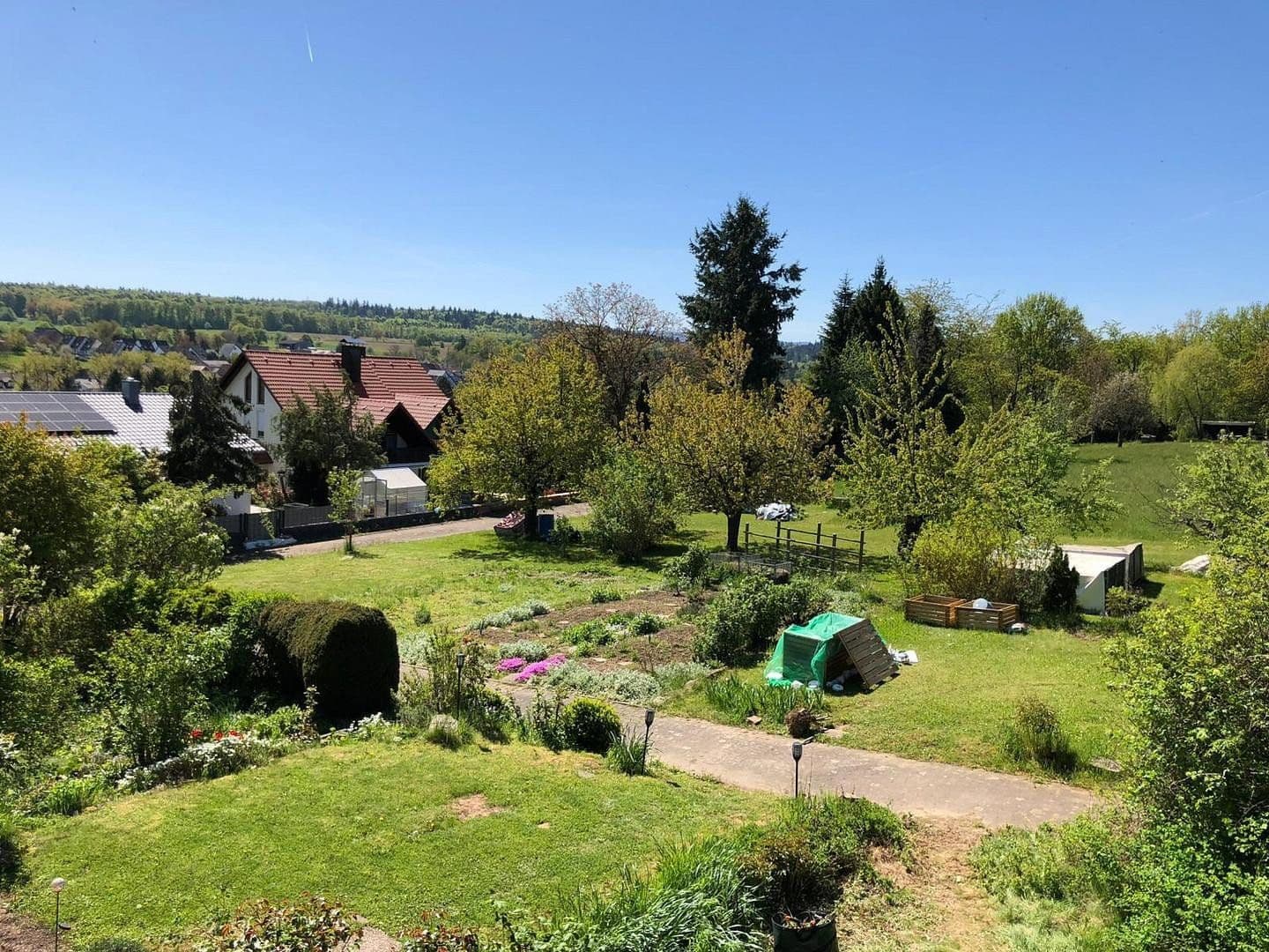 Predaj domu 104 m², pozemek 427 m², Danziger Str.23, Karlsbad, Bádensko-Wurttembersko Predaj domu 104 m², pozemek 427 m², Danziger Str.23, Karlsbad, Bádensko-Wurttembersko