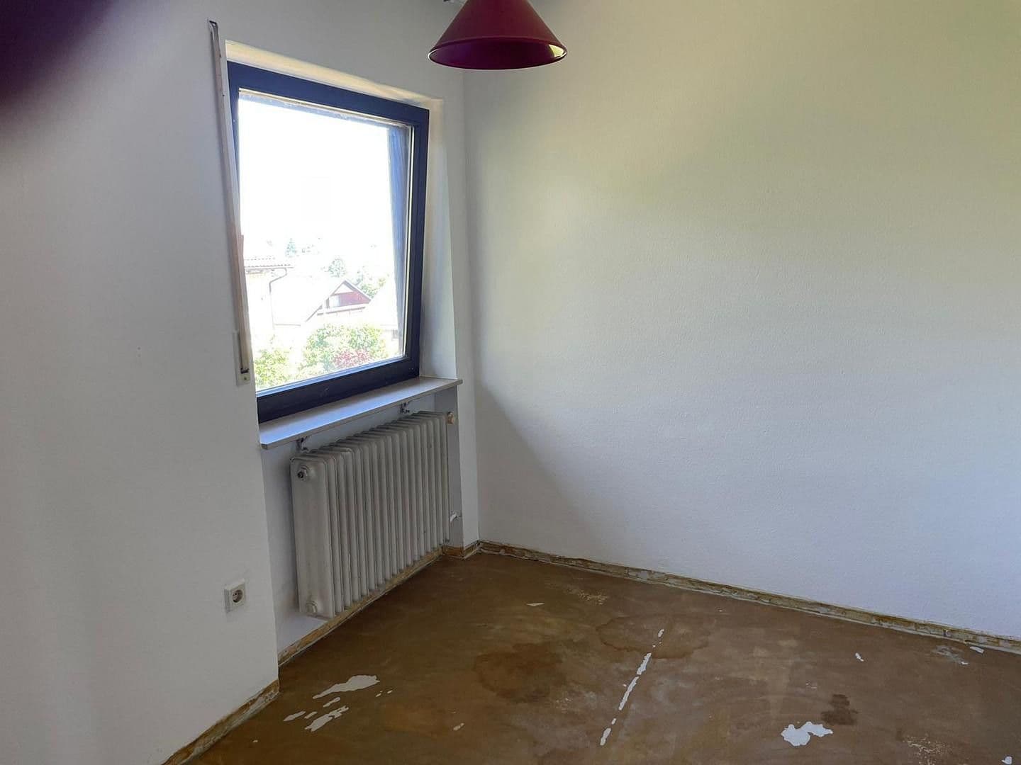 Predaj domu 104 m², pozemek 427 m², Danziger Str.23, Karlsbad, Bádensko-Wurttembersko Predaj domu 104 m², pozemek 427 m², Danziger Str.23, Karlsbad, Bádensko-Wurttembersko