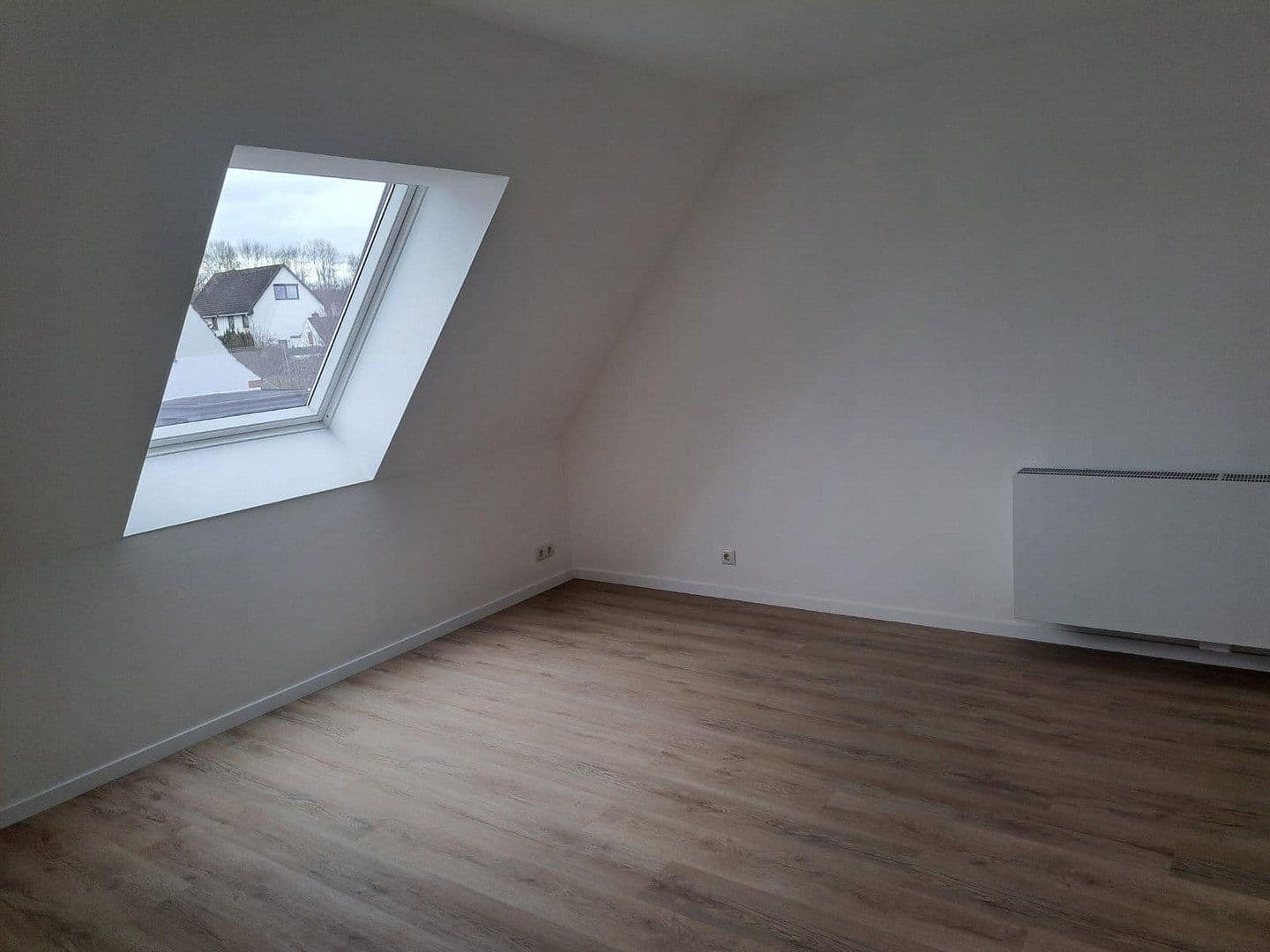 Prenájom domu 141 m², pozemek 141 m², Adlerstraße 8, Oyten, Dolné Sasko Prenájom domu 141 m², pozemek 141 m², Adlerstraße 8, Oyten, Dolné Sasko