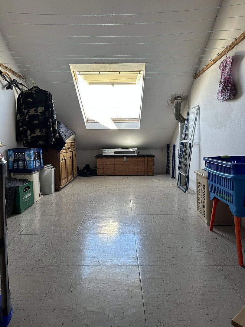 Predaj domu 270 m², pozemek 271 m², Ringstraße 89, Bendorf, Porýnie-Falcko Predaj domu 270 m², pozemek 271 m², Ringstraße 89, Bendorf, Porýnie-Falcko