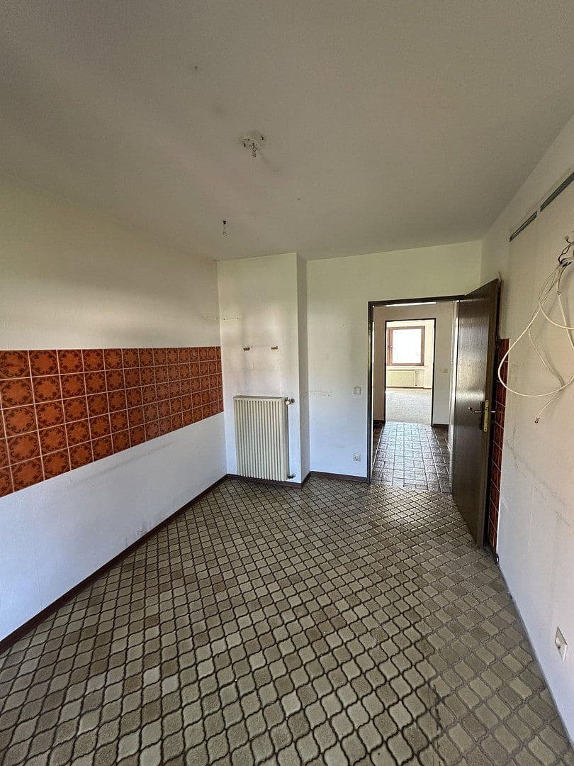 Predaj domu 270 m², pozemek 271 m², Ringstraße 89, Bendorf, Porýnie-Falcko Predaj domu 270 m², pozemek 271 m², Ringstraße 89, Bendorf, Porýnie-Falcko
