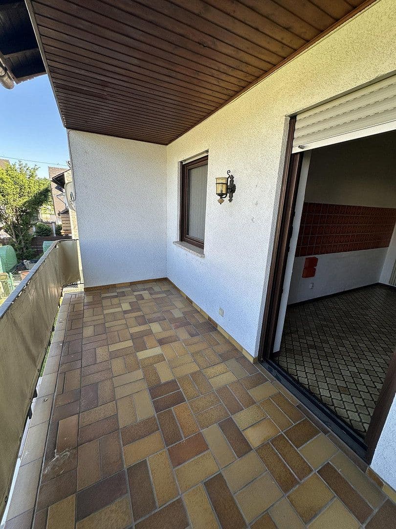 Predaj domu 270 m², pozemek 271 m², Ringstraße 89, Bendorf, Porýnie-Falcko Predaj domu 270 m², pozemek 271 m², Ringstraße 89, Bendorf, Porýnie-Falcko