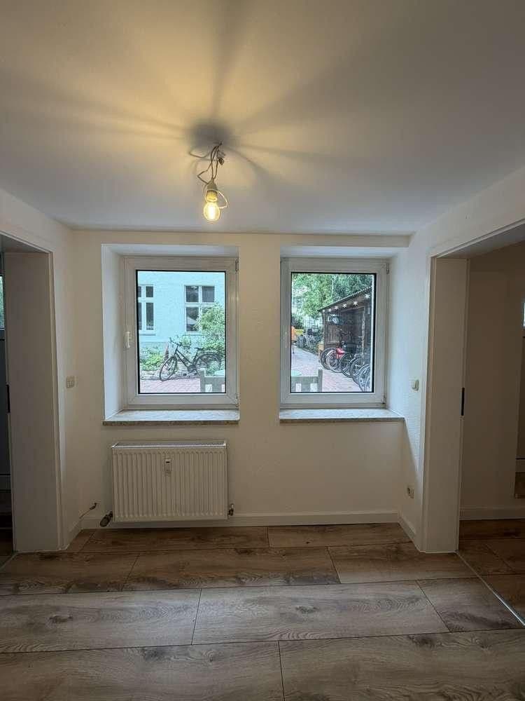 Prenájom bytu 5-izbový 89 m², Dönhoffstraße 7, Berlin, Berlín Prenájom bytu 5-izbový 89 m², Dönhoffstraße 7, Berlin, Berlín