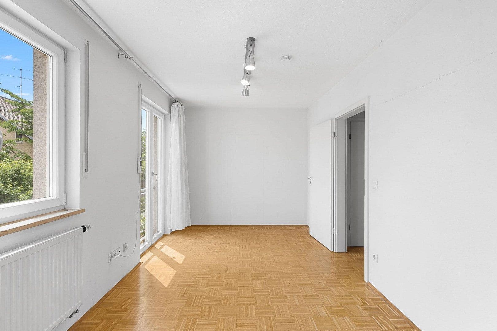 Predaj domu 140 m², pozemek 194 m², Regensburg, Bavorsko Predaj domu 140 m², pozemek 194 m², Regensburg, Bavorsko